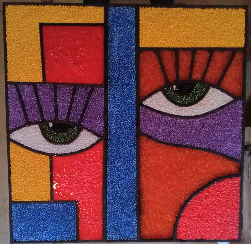 table unique, finition à la résine. inspiré des œuvres de Pablo Picasso