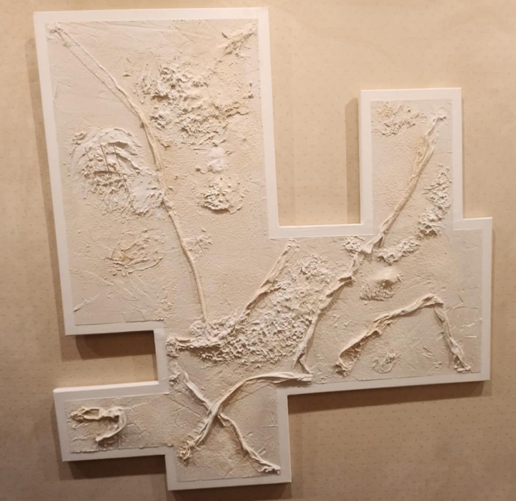 Mur de Mémoire – Œuvre abstraite texturée en relief
